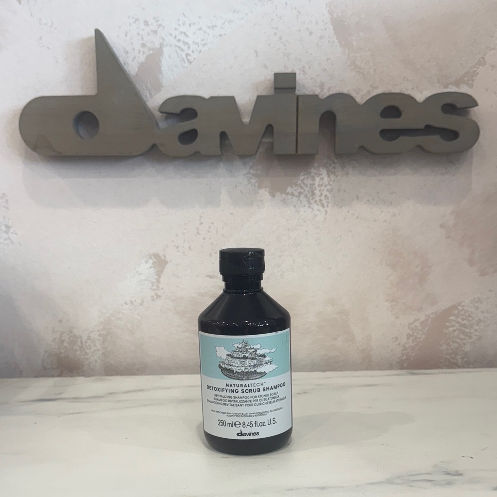Davines Detoxifying Scrub Shampoo